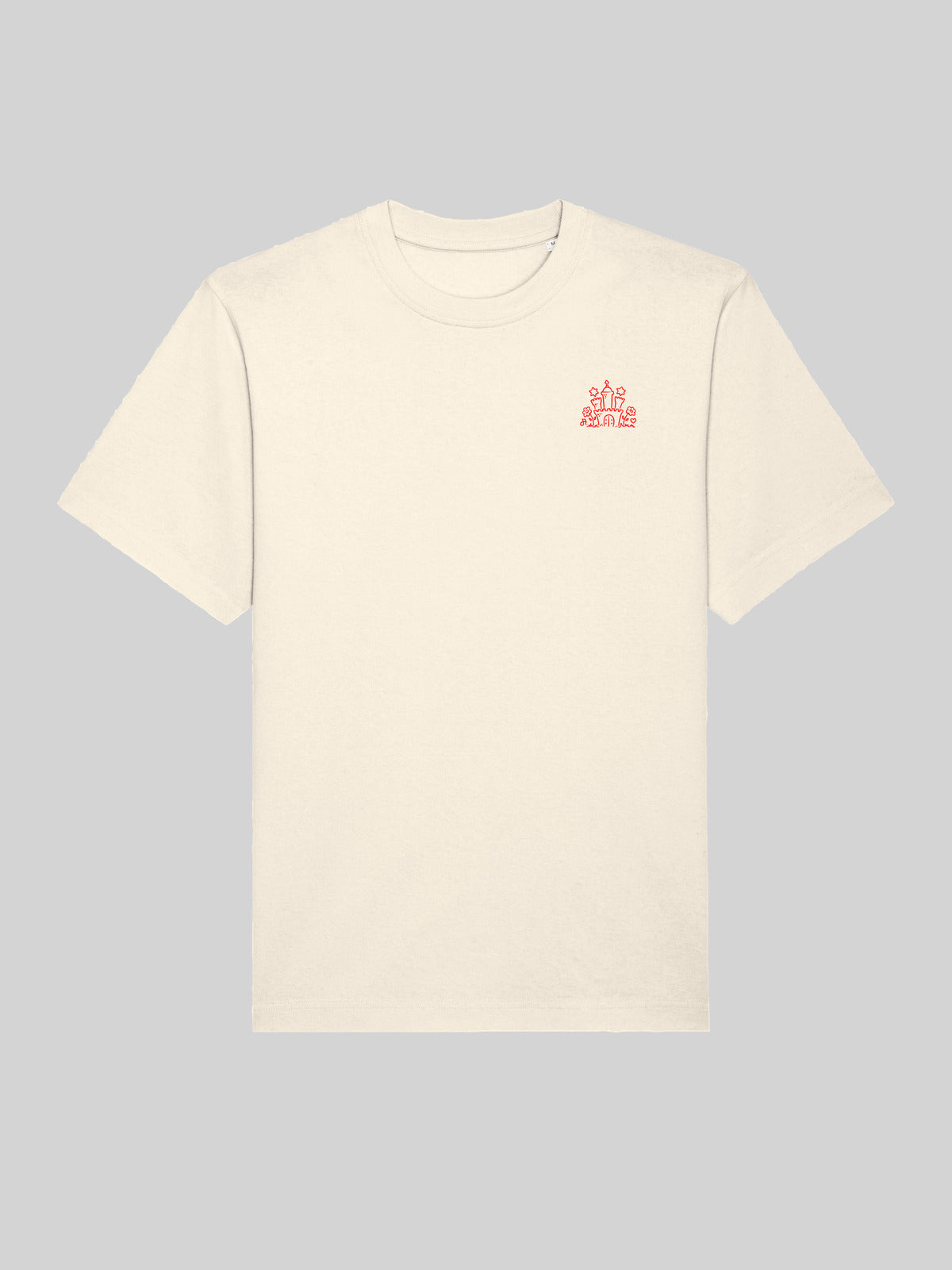 Cremefarbenes T-Shirt Vorderseite mit kleinem rotem Print auf der Brust
